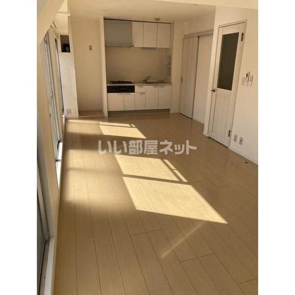 アネックス池下の居間写真