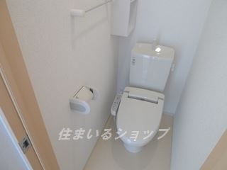 マイネ ファミーリエ Iのトイレ写真