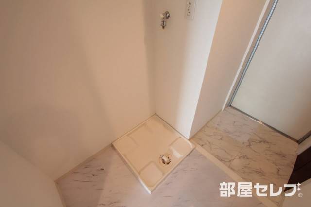 その他設備　洗濯機はこちらへ