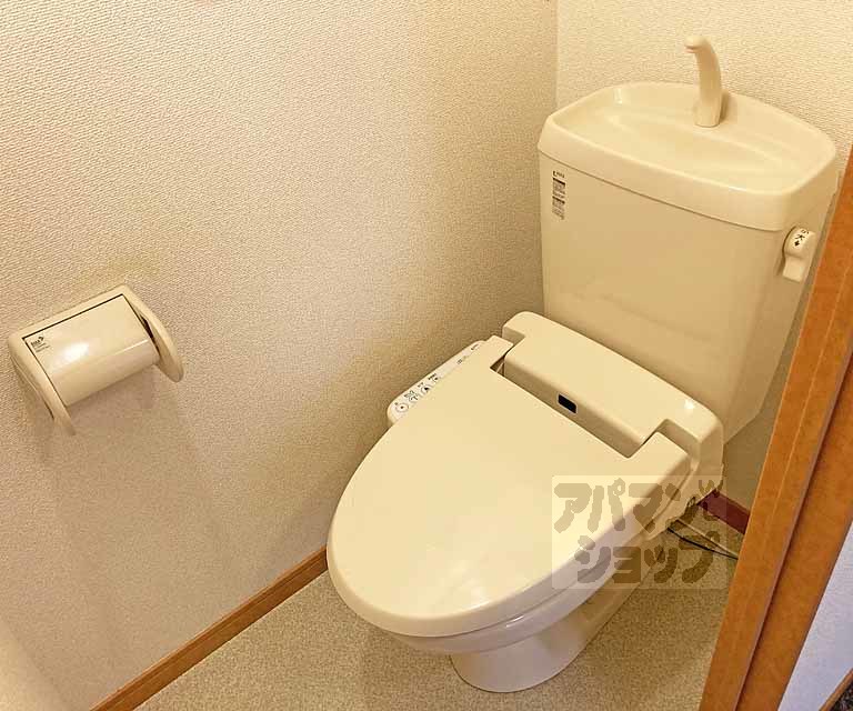 レオパレス石田森南のトイレ写真