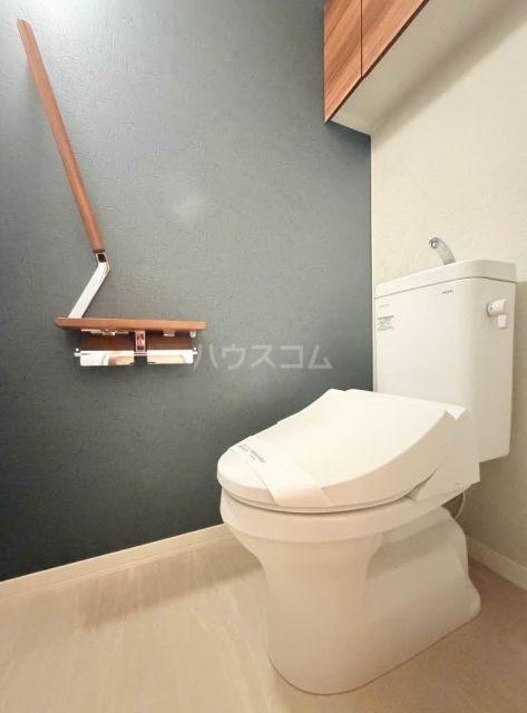 豊橋鉄道渥美線 愛知大学前駅 徒歩17分 3階建 築2年のトイレ写真