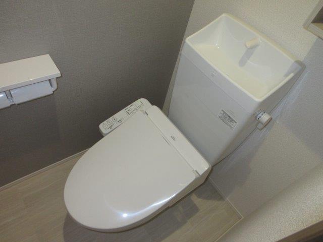 トイレ　ウォシュレット