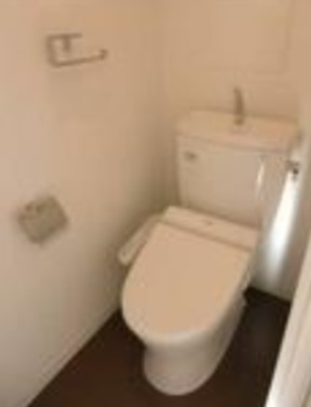 フェルクルール新横浜のトイレ写真