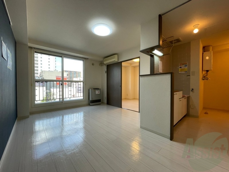 居室・リビング　広くてキレイなお部屋が広がっていて、充実した生活が送れそう。