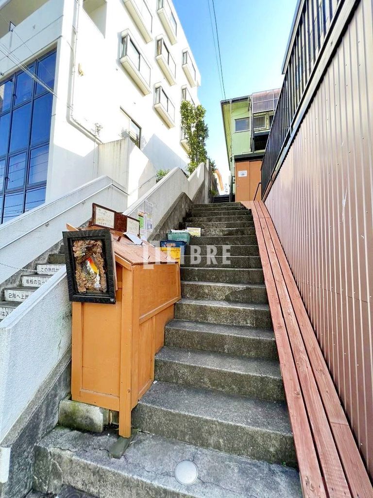 エントランス　外観