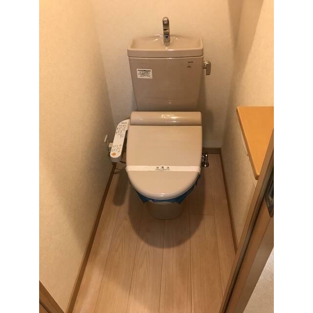 トイレ　※同仕様写真