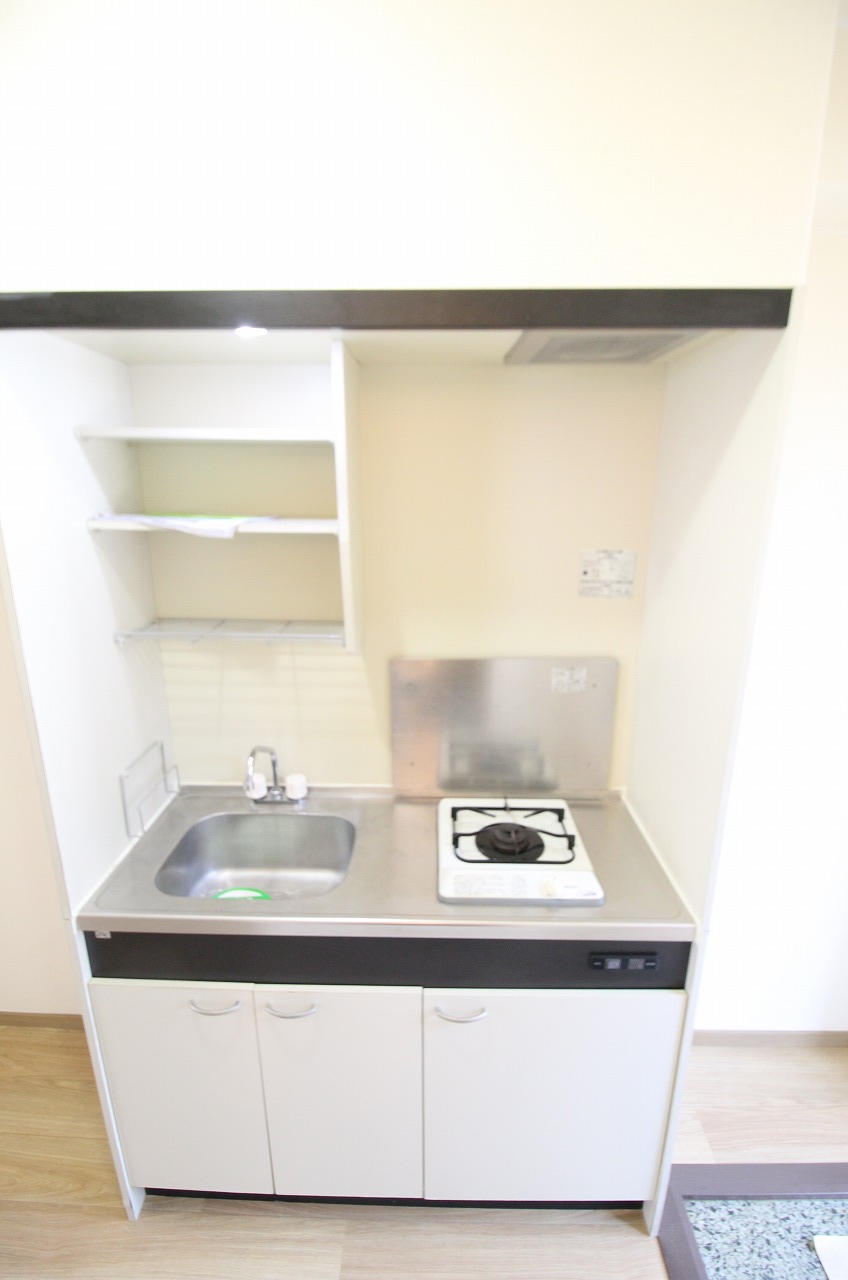 キッチン　別の部屋の写真です