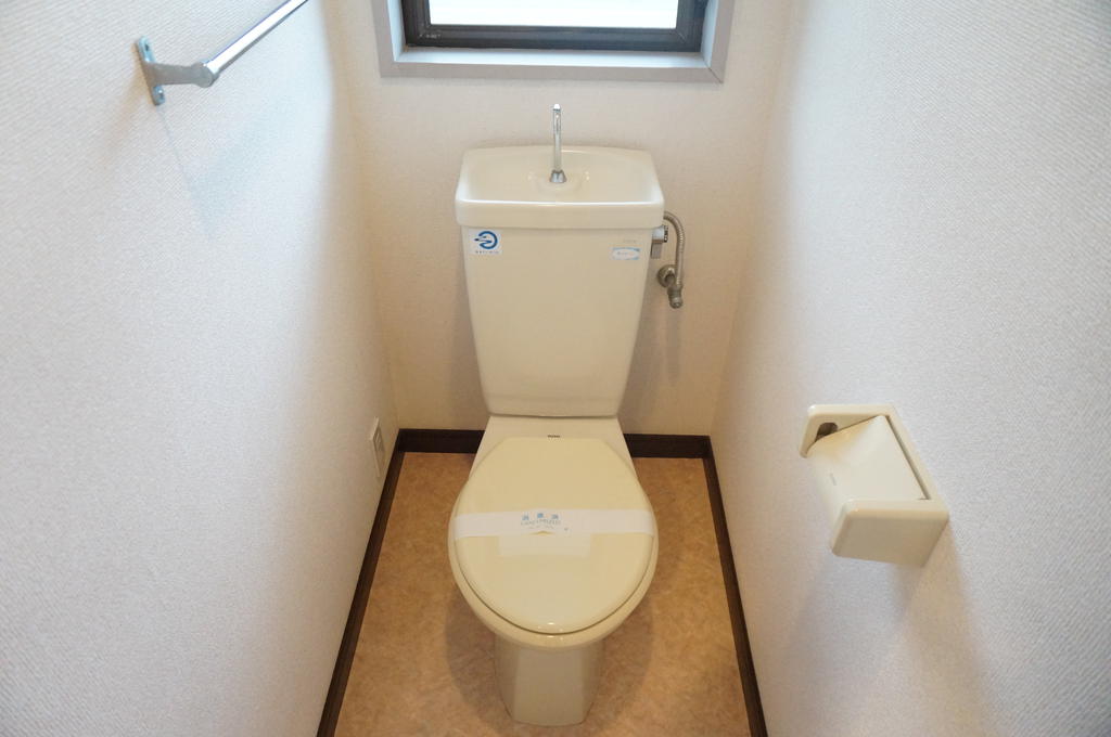 アメニティ福工大前のトイレ写真