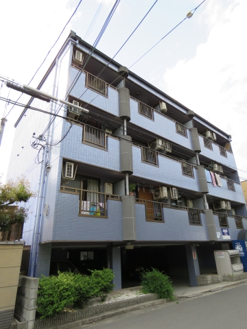 堺市堺区材木町東のマンションの建物外観