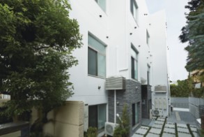 東京都新宿区上落合３（アパート）の賃貸物件の外観