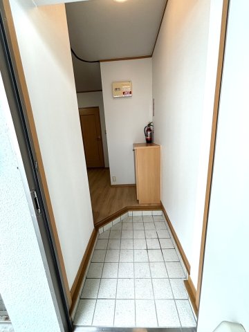 玄関　現状を優先します