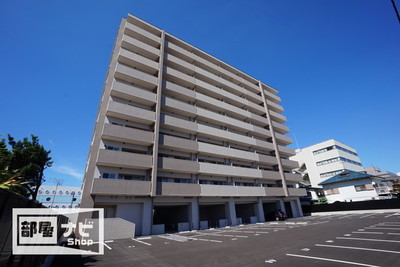 アルファスマート高松駅西の建物外観