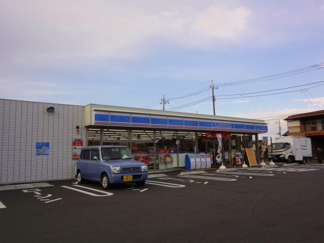 コンビニ　ローソン宇都宮4号御幸店（コンビニ）まで878m