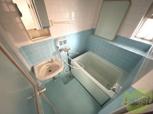 バス・シャワールーム