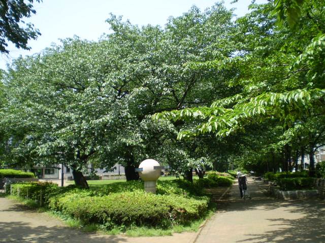 【アバンウェル城北公園の公園】