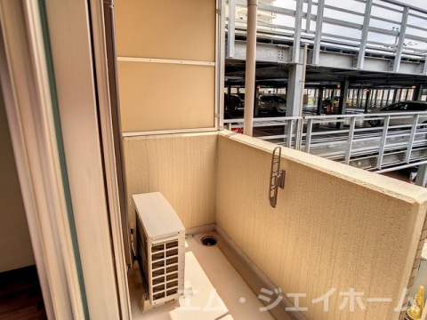 【守山市浮気町のマンションのバルコニー】