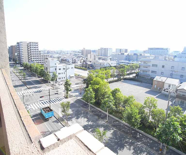 【京都市右京区西院東中水町のマンションの眺望】