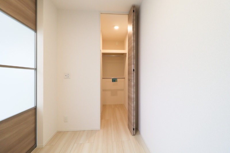 収納　図面と現状に相違がある場合には現状を優先