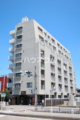 パール熱田の建物外観