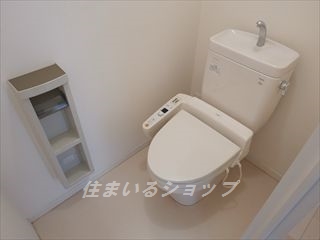 【アルル　弐番館のトイレ】