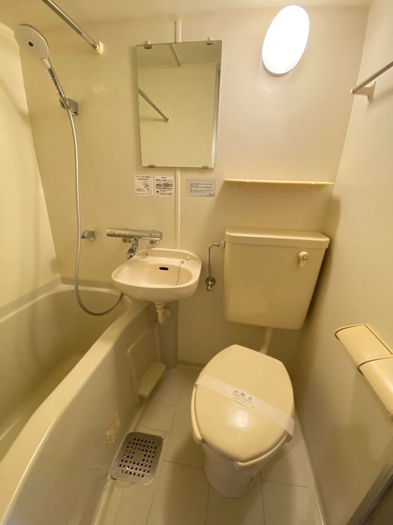 バス・シャワールーム　浴室・トイレ