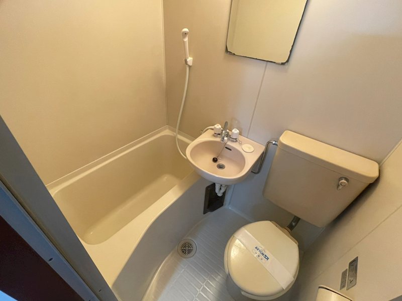 バス・シャワールーム　別部屋参考写真