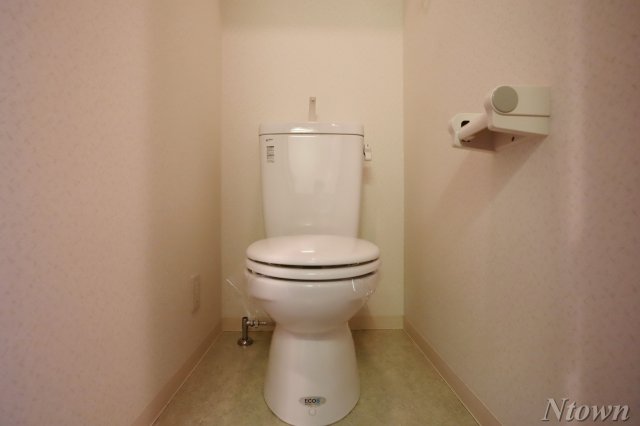 トイレ　落ち着いたトイレです