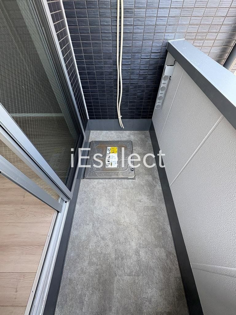 バルコニー　お洗濯ものはこちらで。