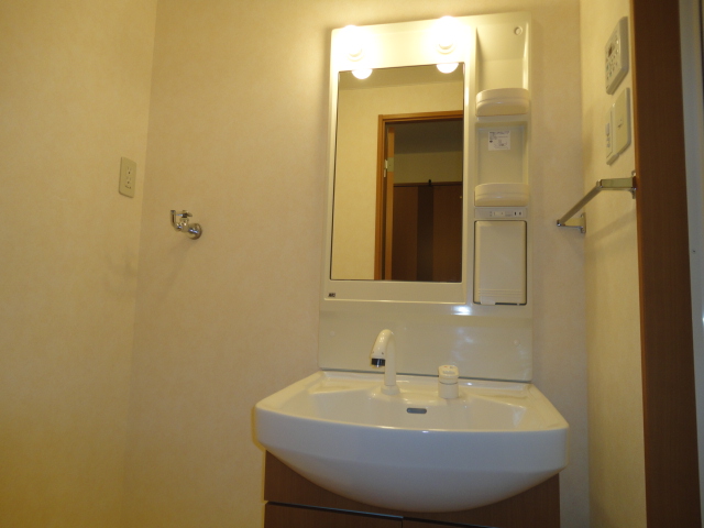 洗面設備　洗髪洗面化粧台