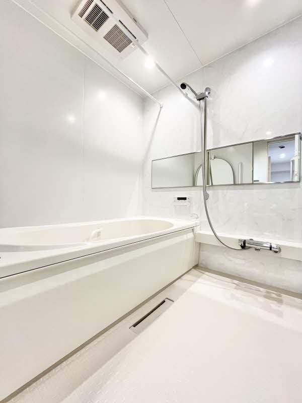 バス・シャワールーム　浴室乾燥機・追い焚き機能付きバス☆※前回募集時参考写真