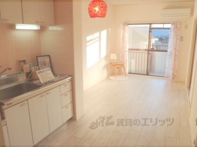 居室・リビング　リビング