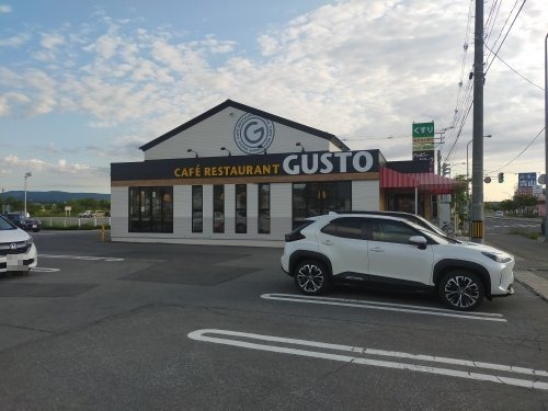 飲食店　ガスト青森浜館店（飲食店）まで595m