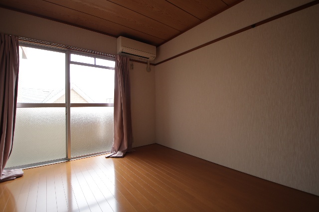 居室・リビング　別室の参考写真です。※現況優先