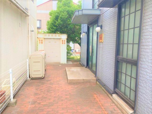 エントランス　エントランス