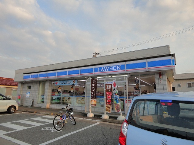 コンビニ　ローソン（コンビニ）まで626m