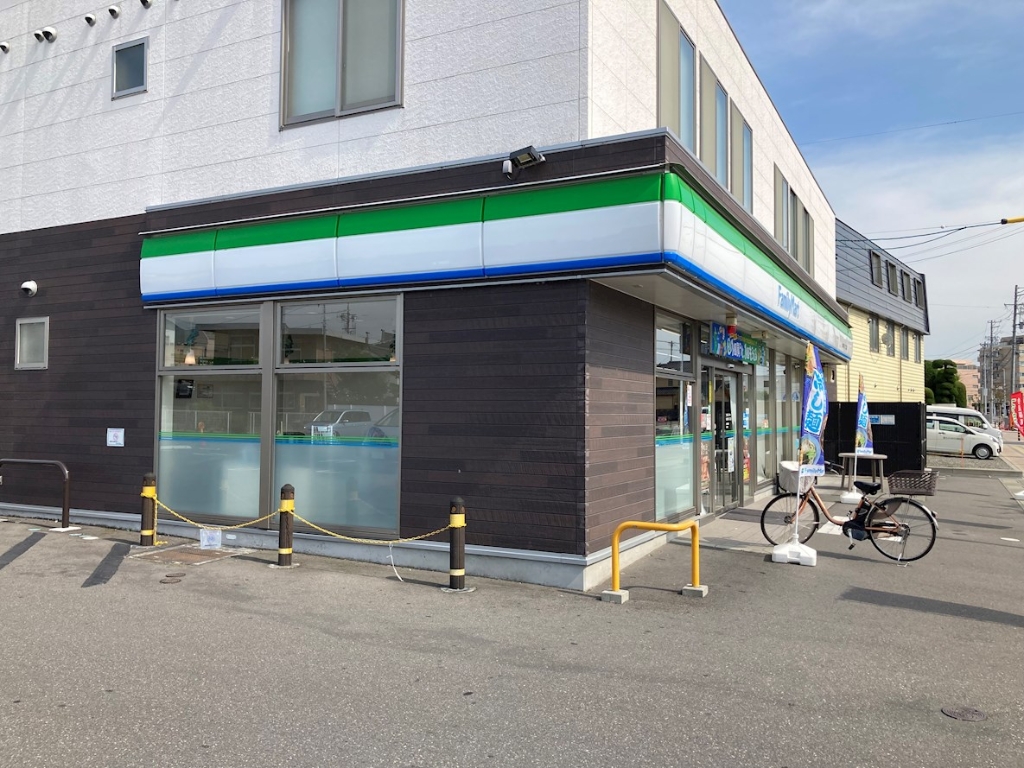 コンビニ　ファミリーマート 松本駅アルプス口店（コンビニ）まで356m
