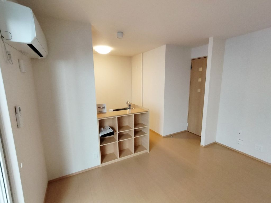 居室・リビング　収納