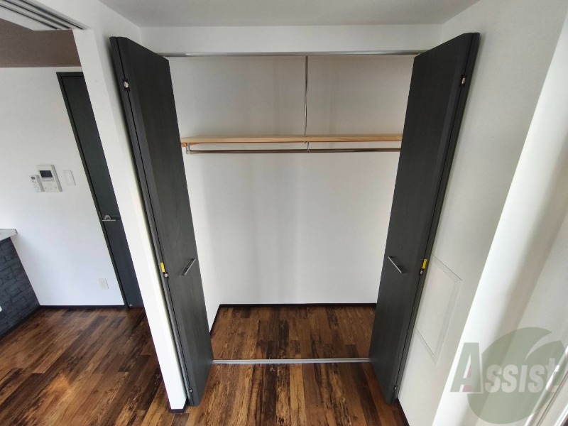 収納　収納もバッチリあるのでお部屋が片付きますよ！