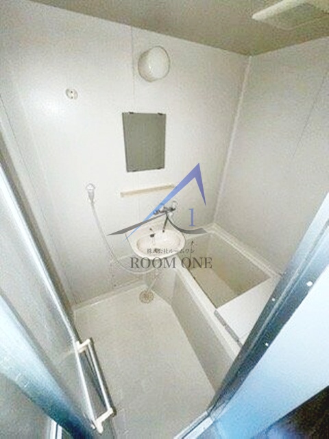 バス・シャワールーム　お風呂です。