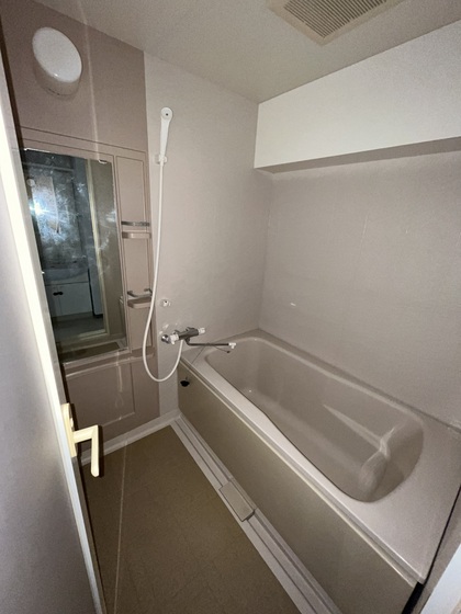 バス・シャワールーム　※他号室の写真です