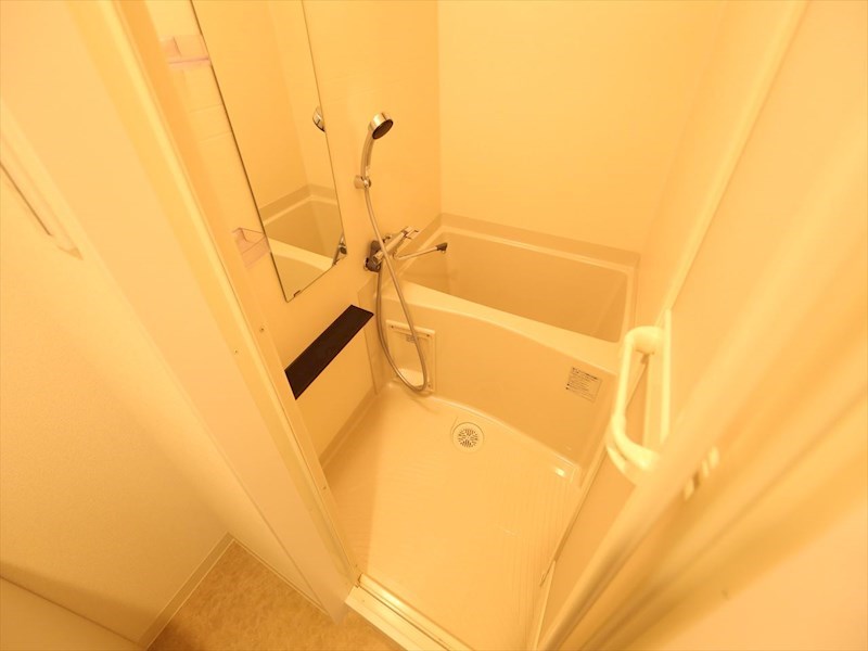 バス・シャワールーム　バスルーム　浴室暖房乾燥機付き