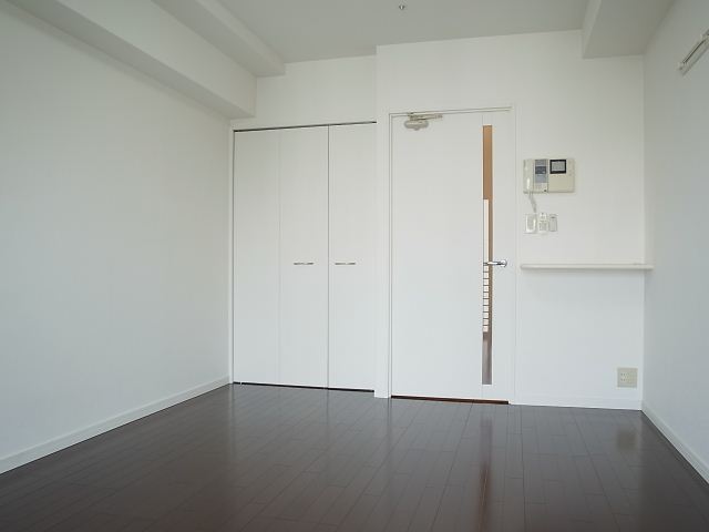 居室・リビング　フローリング