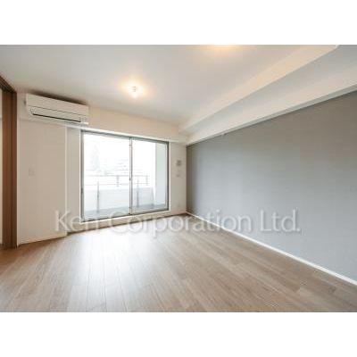 居室・リビング　同タイプ7階のお部屋を撮影。仕様が異なることがあります。