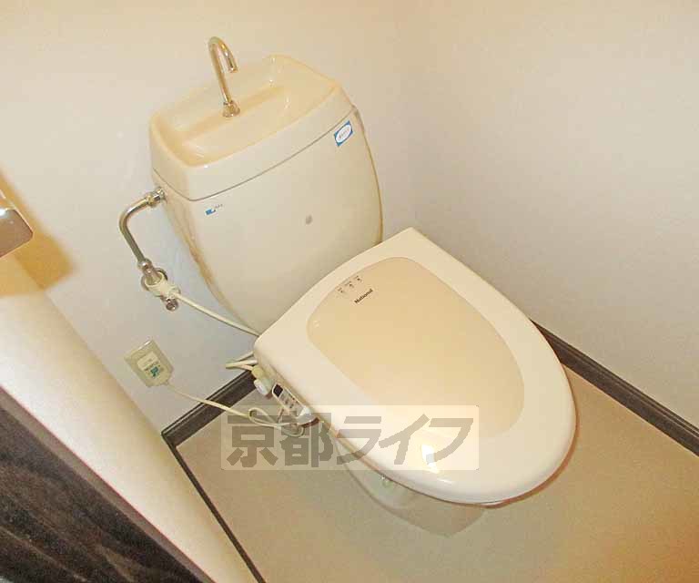 トイレ　清潔感のあるトイレ・