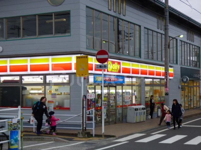 コンビニ　デイリーヤマザキ船橋法典駅前店（コンビニ）まで361m