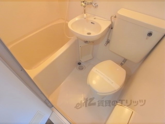 バス・シャワールーム　ユニットバス