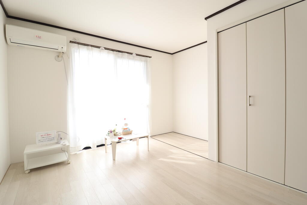 居室・リビング　リビング