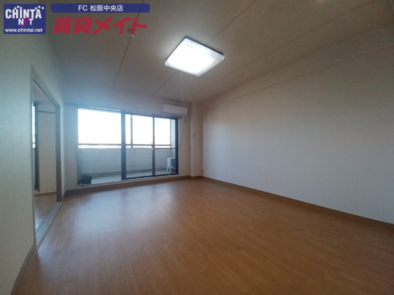 居室・リビング　別部屋の写真です