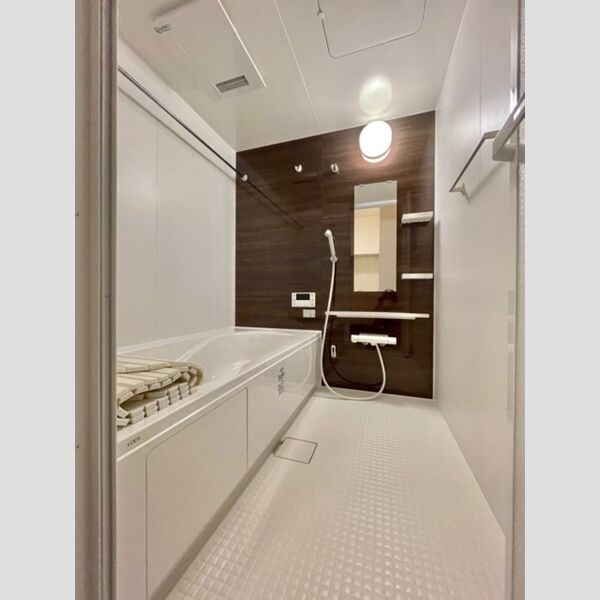 バス・シャワールーム　浴室(換気乾燥機付き)