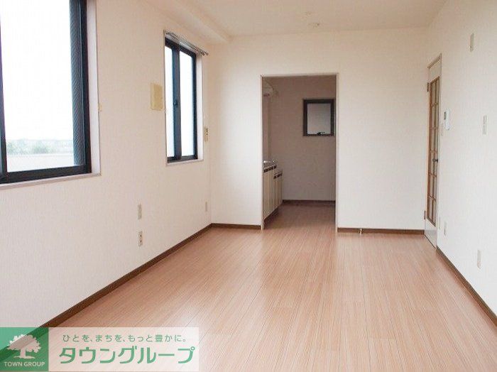 居室・リビング　お問合せはタウンハウジングまで！※現地待合わせ相談可能